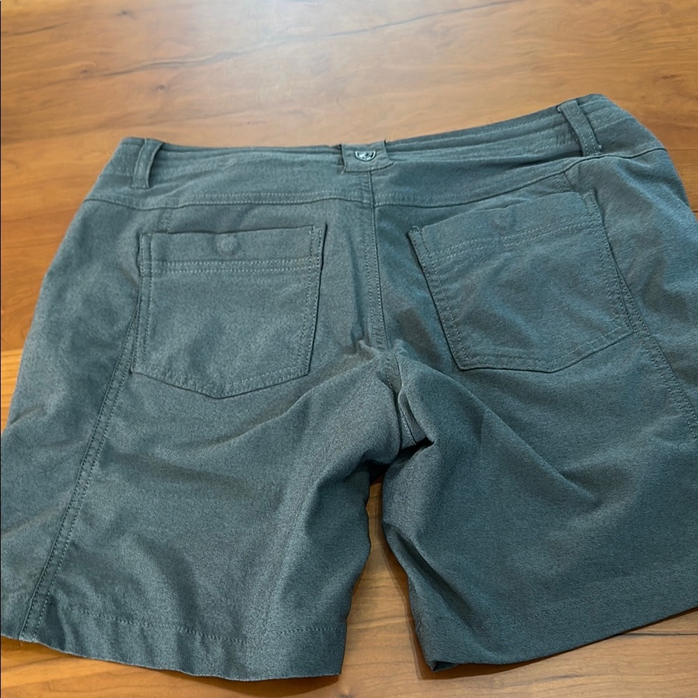 Kuhl Gray Flat Front Shorts Relaxed Fit